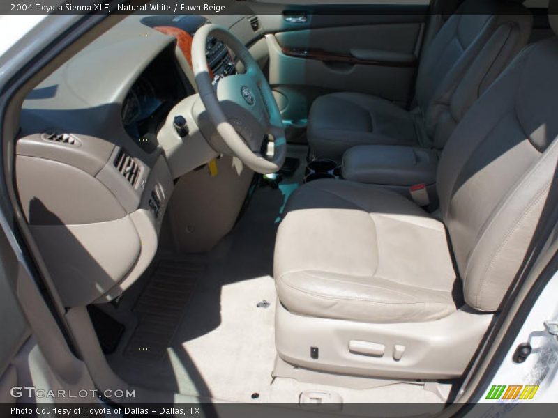 Natural White / Fawn Beige 2004 Toyota Sienna XLE