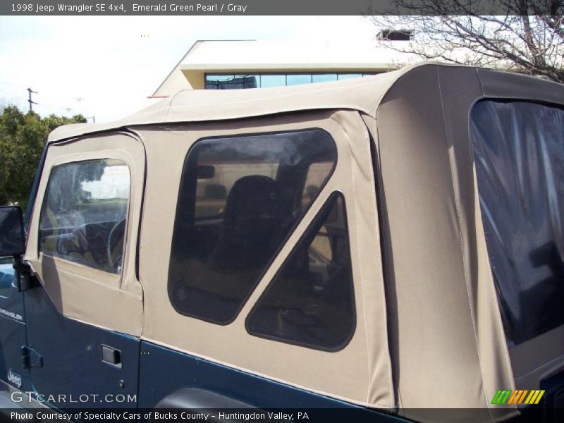Emerald Green Pearl / Gray 1998 Jeep Wrangler SE 4x4