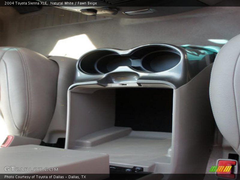 Natural White / Fawn Beige 2004 Toyota Sienna XLE
