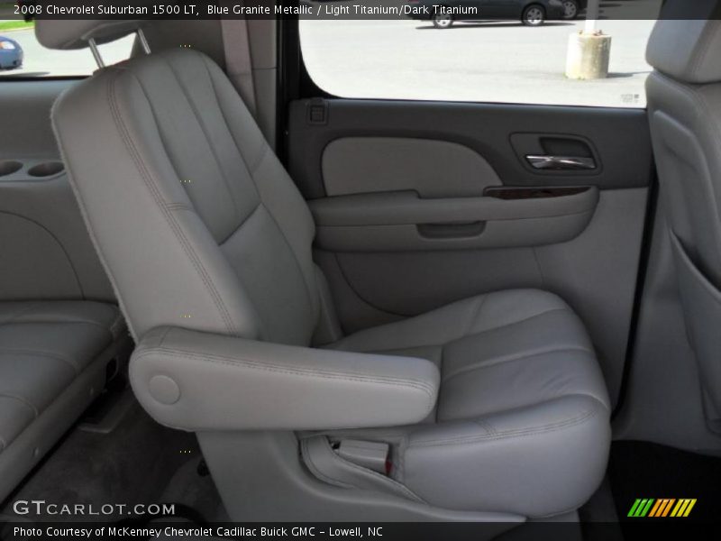 Blue Granite Metallic / Light Titanium/Dark Titanium 2008 Chevrolet Suburban 1500 LT