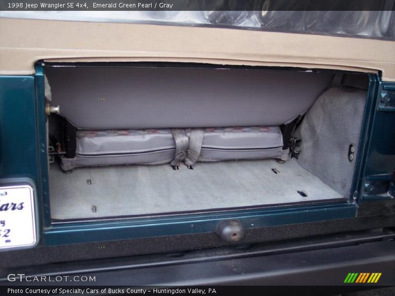 Emerald Green Pearl / Gray 1998 Jeep Wrangler SE 4x4