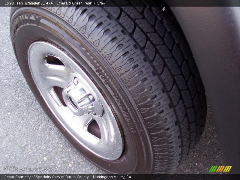 Emerald Green Pearl / Gray 1998 Jeep Wrangler SE 4x4