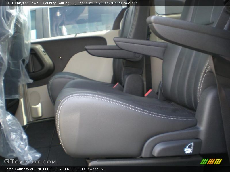 Stone White / Black/Light Graystone 2011 Chrysler Town & Country Touring - L