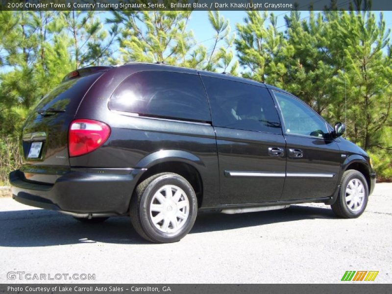 Brilliant Black / Dark Khaki/Light Graystone 2006 Chrysler Town & Country Touring Signature Series