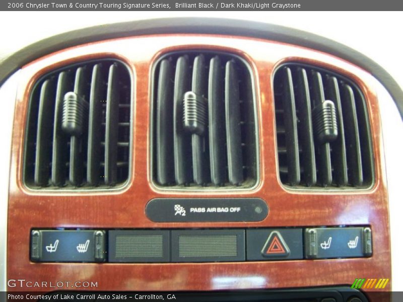 Brilliant Black / Dark Khaki/Light Graystone 2006 Chrysler Town & Country Touring Signature Series