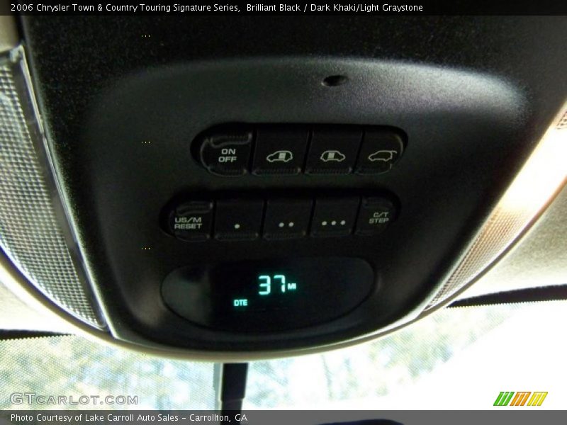 Brilliant Black / Dark Khaki/Light Graystone 2006 Chrysler Town & Country Touring Signature Series
