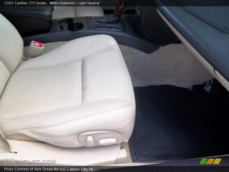 White Diamond / Light Neutral 2003 Cadillac CTS Sedan