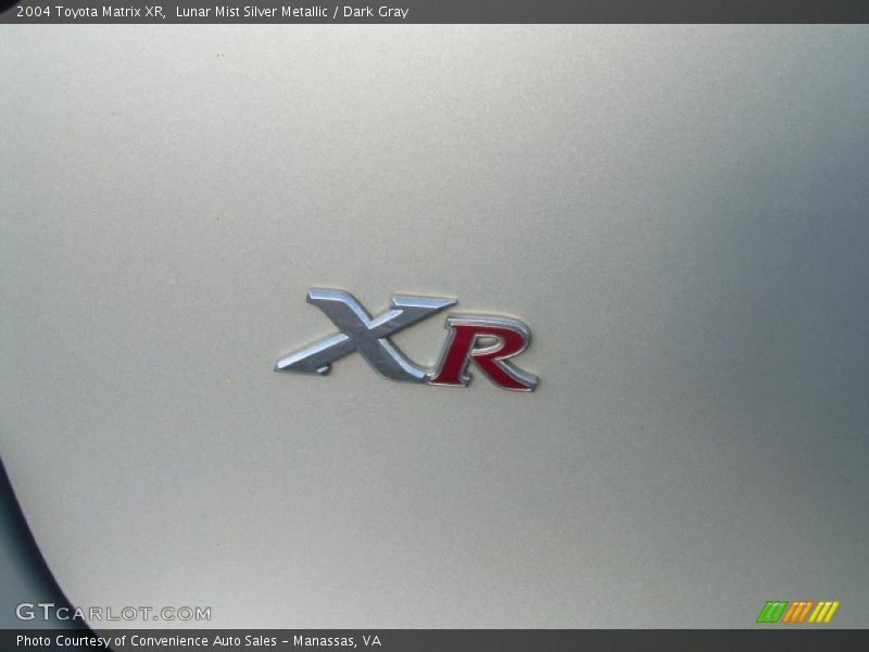 Lunar Mist Silver Metallic / Dark Gray 2004 Toyota Matrix XR