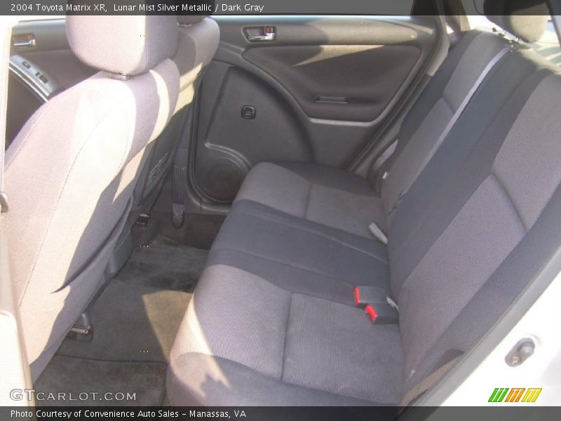 Lunar Mist Silver Metallic / Dark Gray 2004 Toyota Matrix XR
