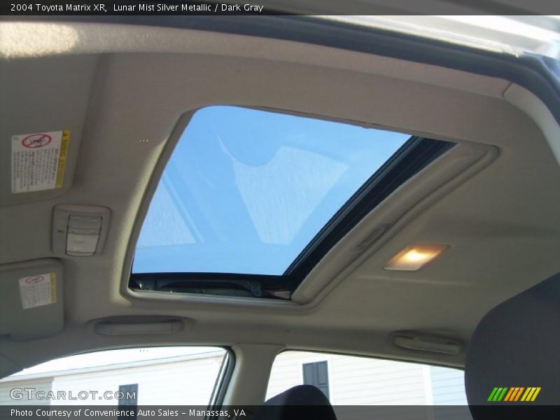 Lunar Mist Silver Metallic / Dark Gray 2004 Toyota Matrix XR