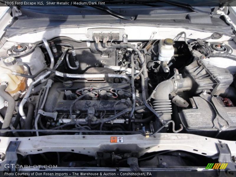 Silver Metallic / Medium/Dark Flint 2006 Ford Escape XLS
