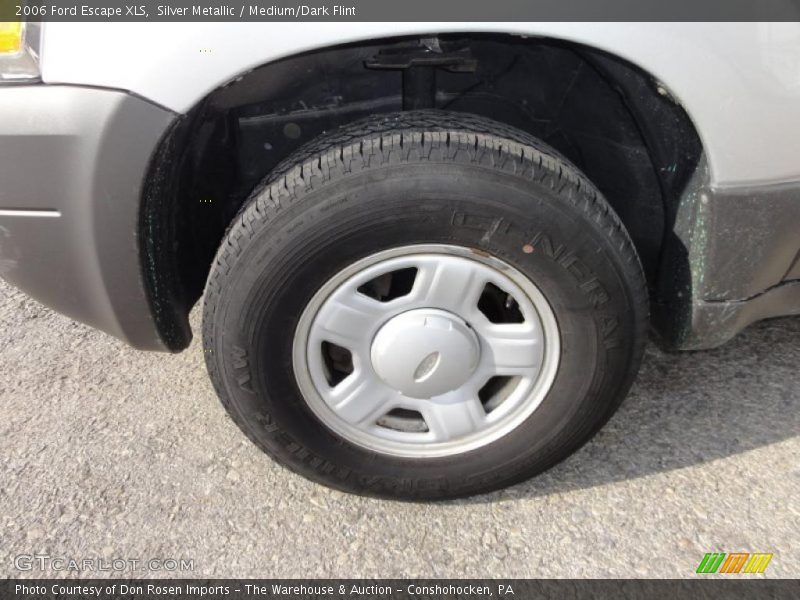 Silver Metallic / Medium/Dark Flint 2006 Ford Escape XLS