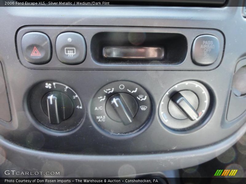 Silver Metallic / Medium/Dark Flint 2006 Ford Escape XLS