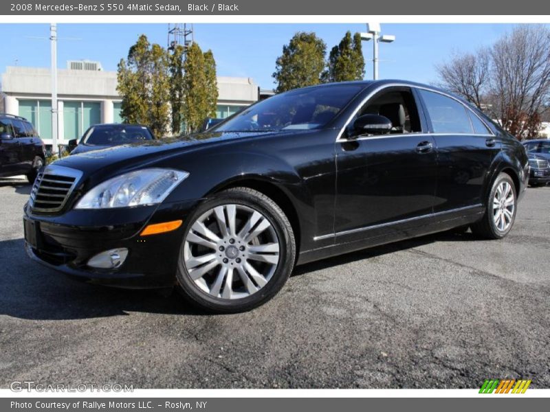 Front 3/4 View of 2008 S 550 4Matic Sedan