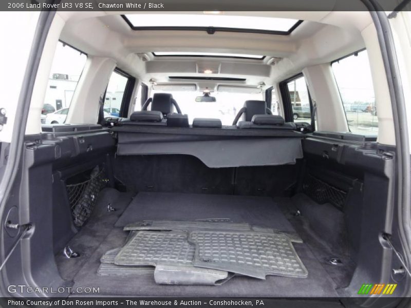 Chawton White / Black 2006 Land Rover LR3 V8 SE
