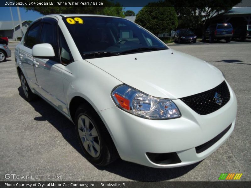 Front 3/4 View of 2009 SX4 Sedan LE