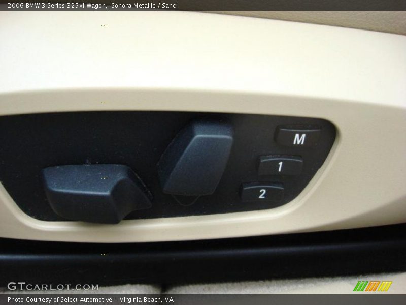 Controls of 2006 3 Series 325xi Wagon