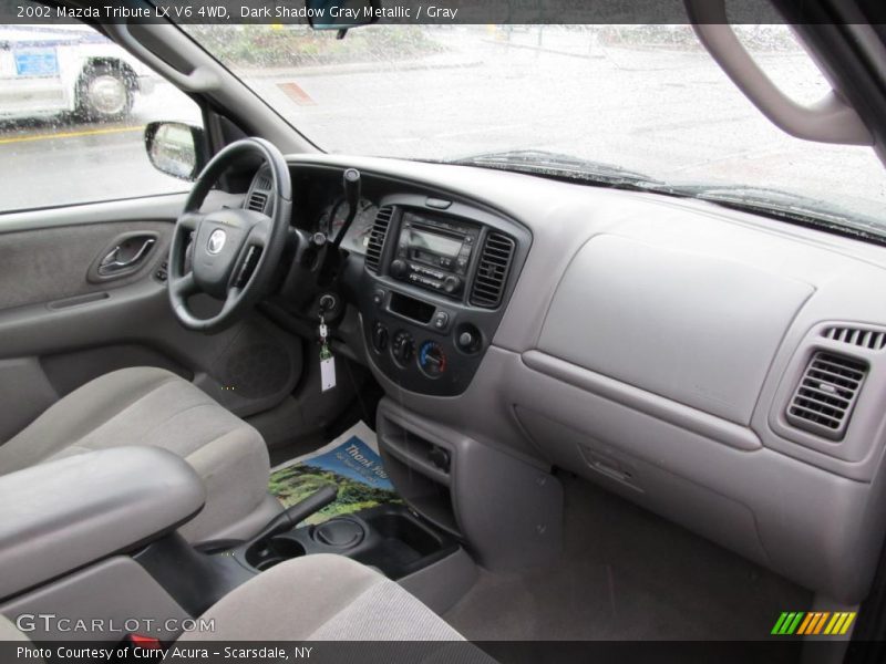 Dashboard of 2002 Tribute LX V6 4WD