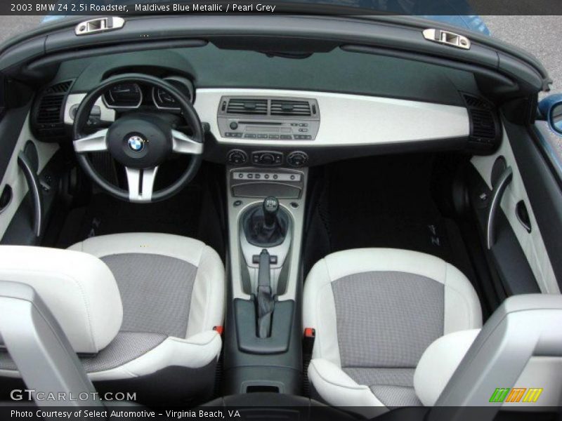 Maldives Blue Metallic / Pearl Grey 2003 BMW Z4 2.5i Roadster
