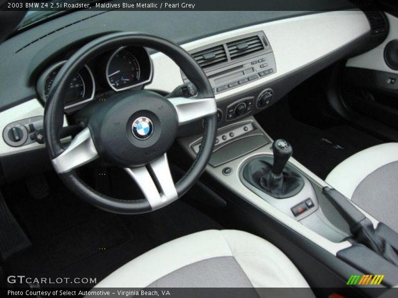 Maldives Blue Metallic / Pearl Grey 2003 BMW Z4 2.5i Roadster