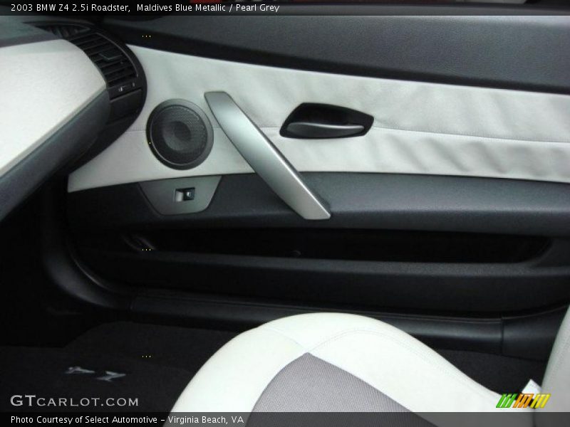 Maldives Blue Metallic / Pearl Grey 2003 BMW Z4 2.5i Roadster