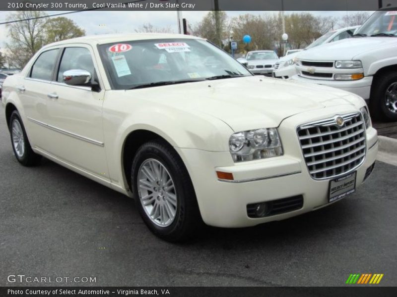Cool Vanilla White / Dark Slate Gray 2010 Chrysler 300 Touring