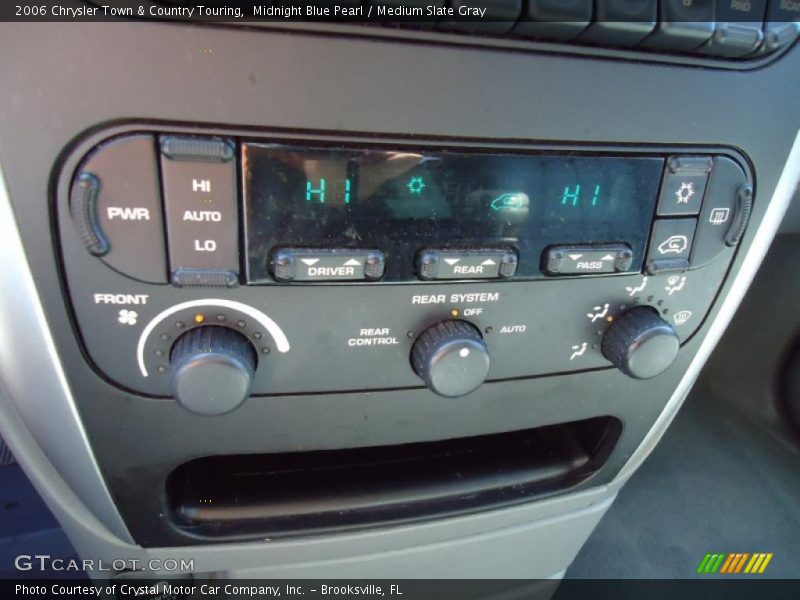 Controls of 2006 Town & Country Touring