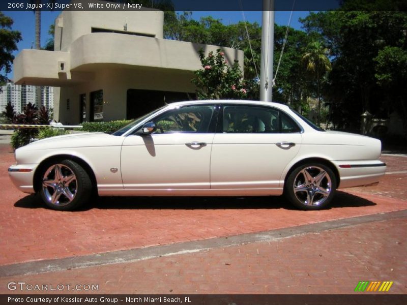  2006 XJ Super V8 White Onyx