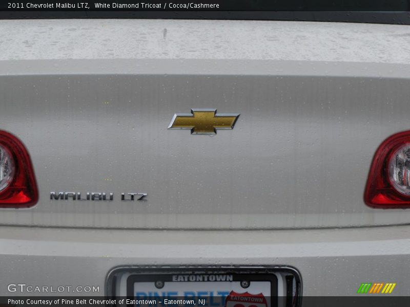 White Diamond Tricoat / Cocoa/Cashmere 2011 Chevrolet Malibu LTZ