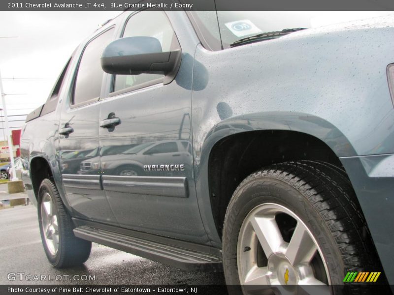 Blue Granite Metallic / Ebony 2011 Chevrolet Avalanche LT 4x4
