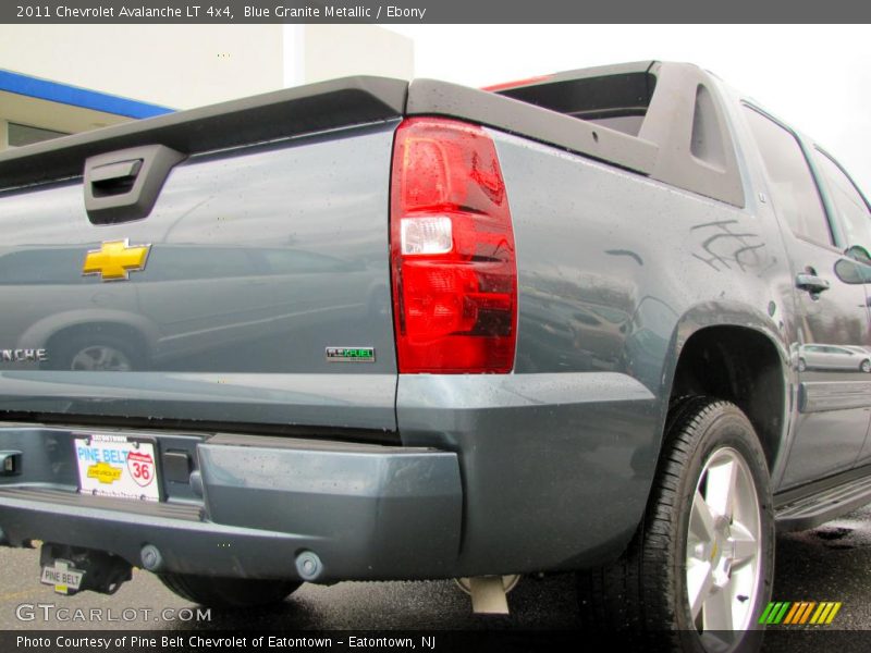 Blue Granite Metallic / Ebony 2011 Chevrolet Avalanche LT 4x4