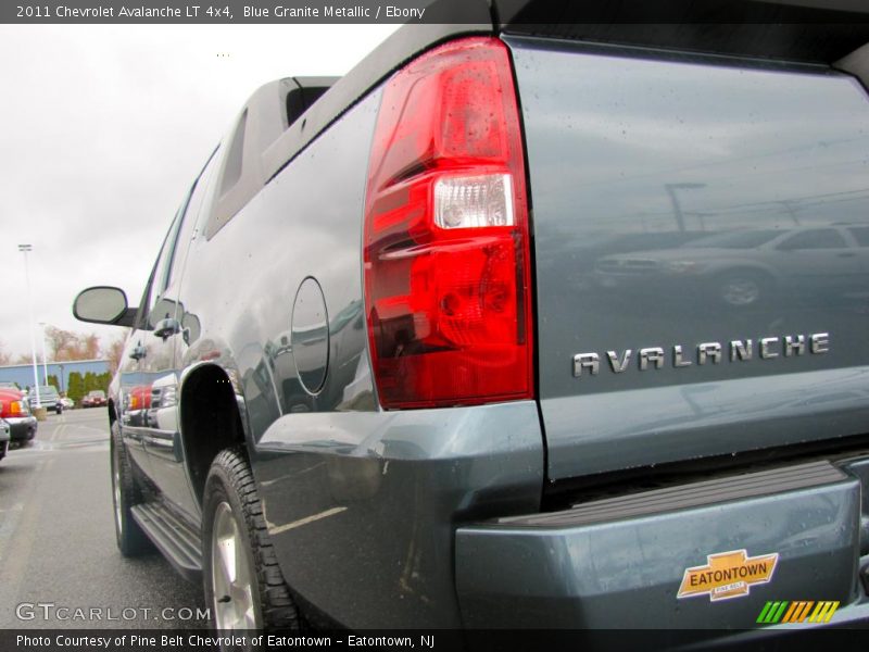 Blue Granite Metallic / Ebony 2011 Chevrolet Avalanche LT 4x4