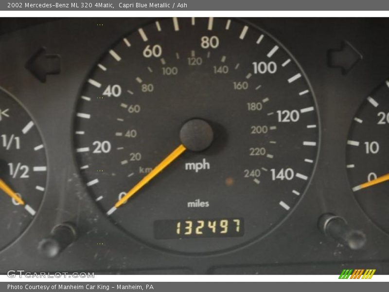 Capri Blue Metallic / Ash 2002 Mercedes-Benz ML 320 4Matic