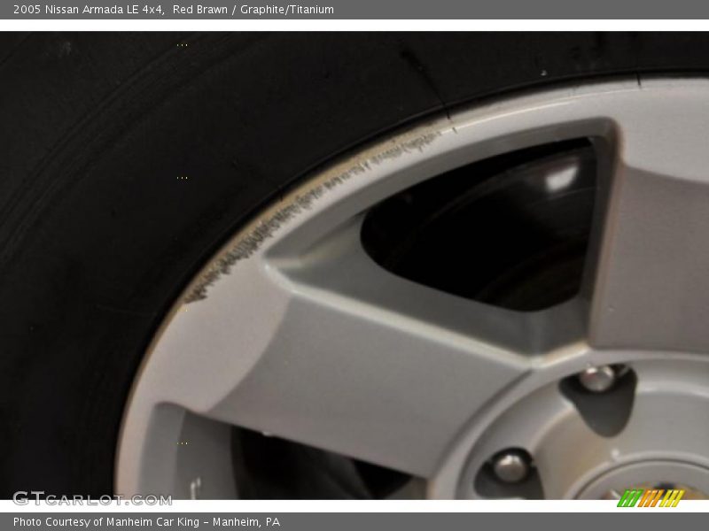 Red Brawn / Graphite/Titanium 2005 Nissan Armada LE 4x4