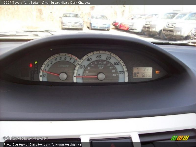 Silver Streak Mica / Dark Charcoal 2007 Toyota Yaris Sedan