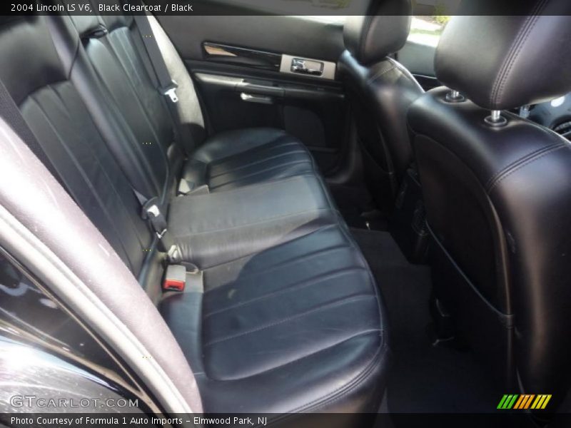 Black Clearcoat / Black 2004 Lincoln LS V6
