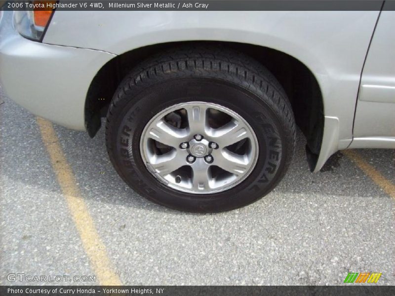 Millenium Silver Metallic / Ash Gray 2006 Toyota Highlander V6 4WD