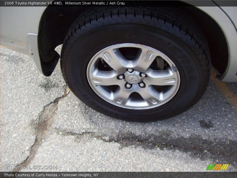 Millenium Silver Metallic / Ash Gray 2006 Toyota Highlander V6 4WD