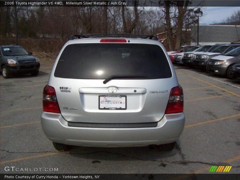 Millenium Silver Metallic / Ash Gray 2006 Toyota Highlander V6 4WD
