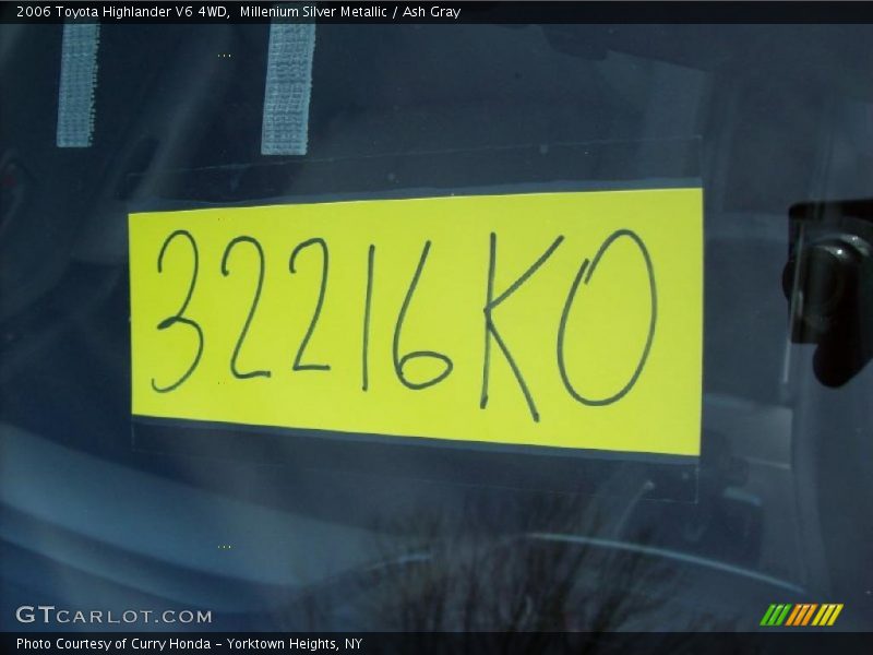 Millenium Silver Metallic / Ash Gray 2006 Toyota Highlander V6 4WD