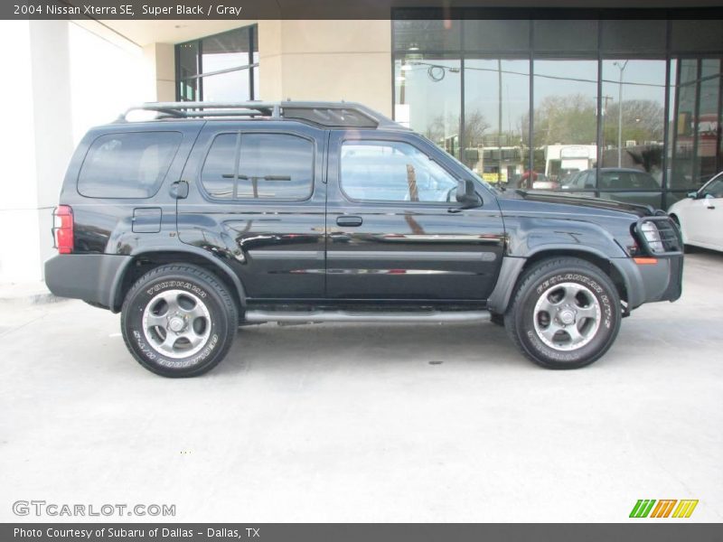 Super Black / Gray 2004 Nissan Xterra SE