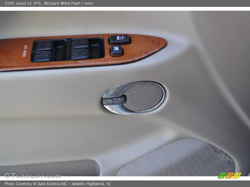 Blizzard White Pearl / Ivory 2005 Lexus LX 470