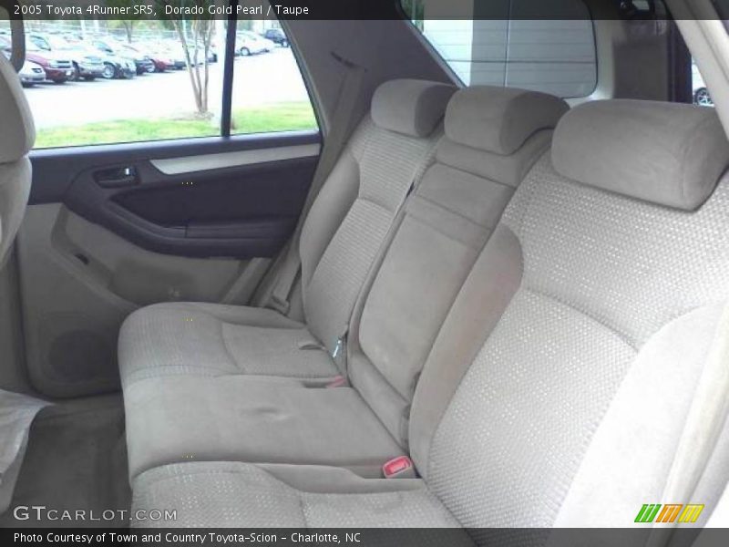 Dorado Gold Pearl / Taupe 2005 Toyota 4Runner SR5