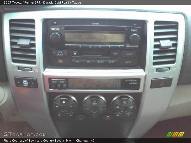 Dorado Gold Pearl / Taupe 2005 Toyota 4Runner SR5