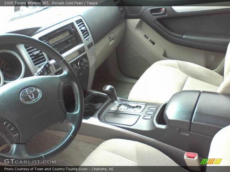 Dorado Gold Pearl / Taupe 2005 Toyota 4Runner SR5
