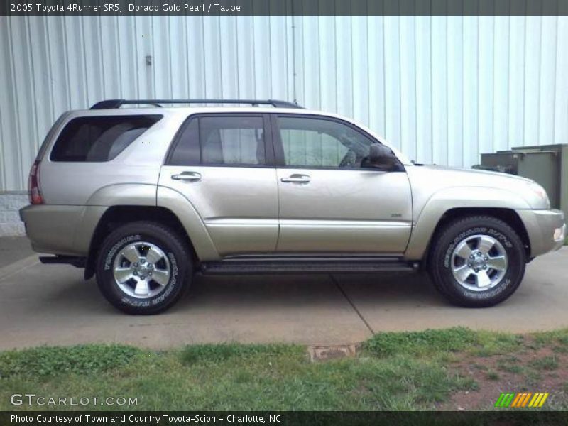 Dorado Gold Pearl / Taupe 2005 Toyota 4Runner SR5