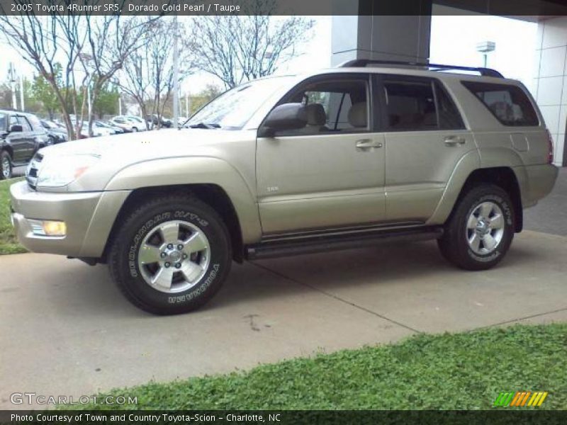 Dorado Gold Pearl / Taupe 2005 Toyota 4Runner SR5