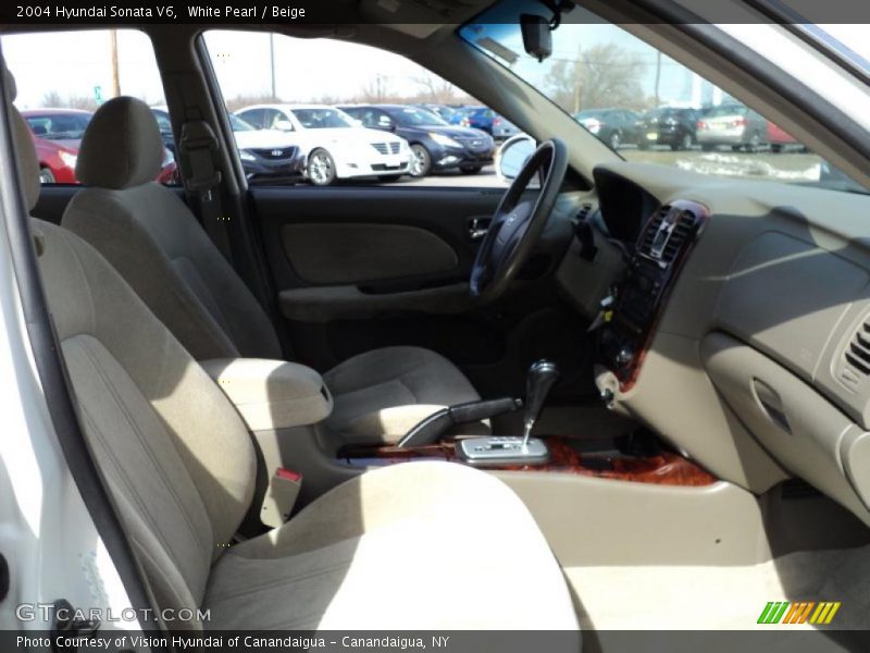 White Pearl / Beige 2004 Hyundai Sonata V6