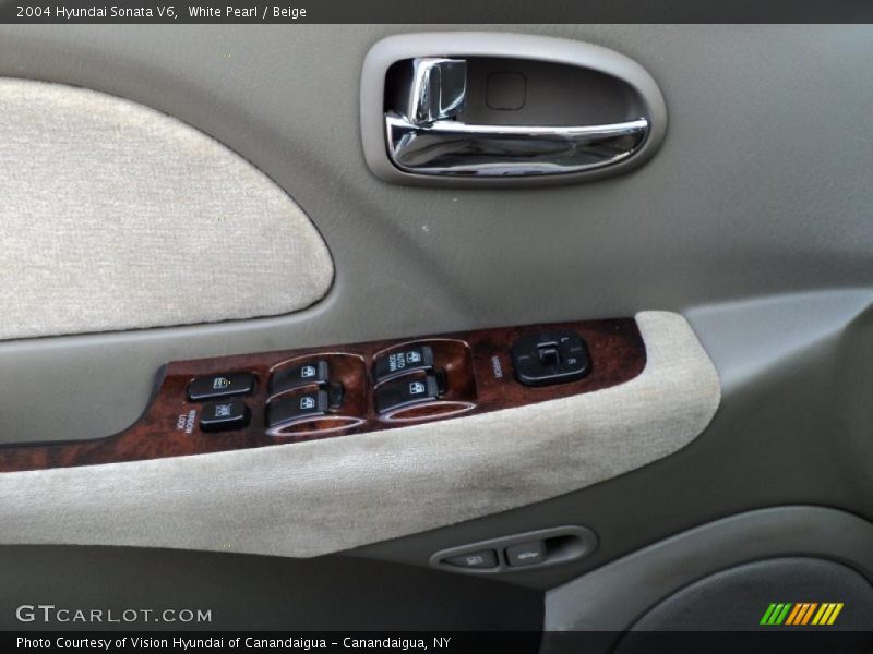 White Pearl / Beige 2004 Hyundai Sonata V6