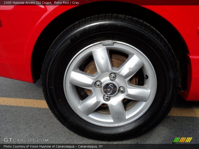 Retro Red / Gray 2005 Hyundai Accent GLS Coupe